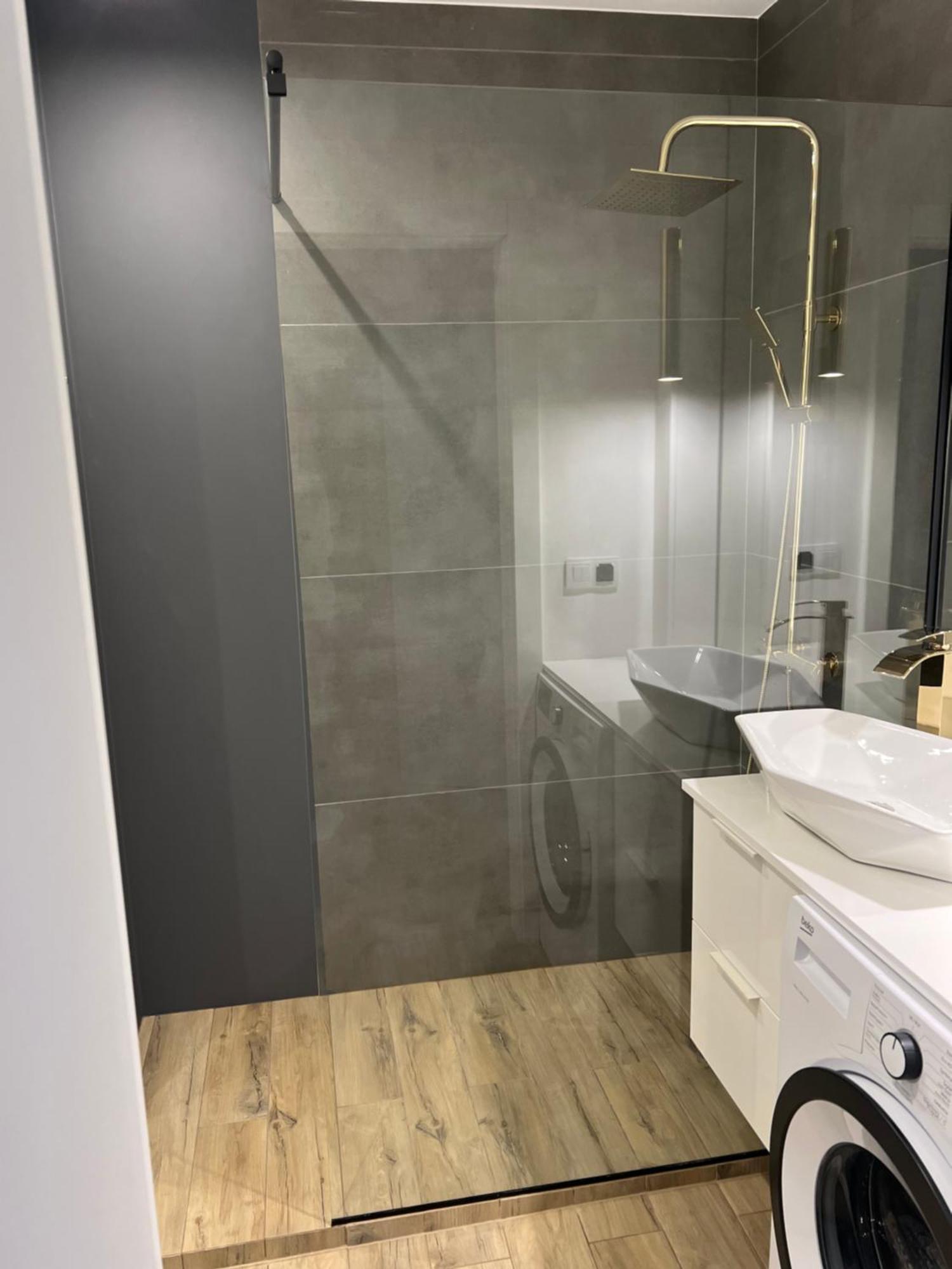 M&S Lux Apartments Kochanowskiego วูดช์ ภายนอก รูปภาพ
